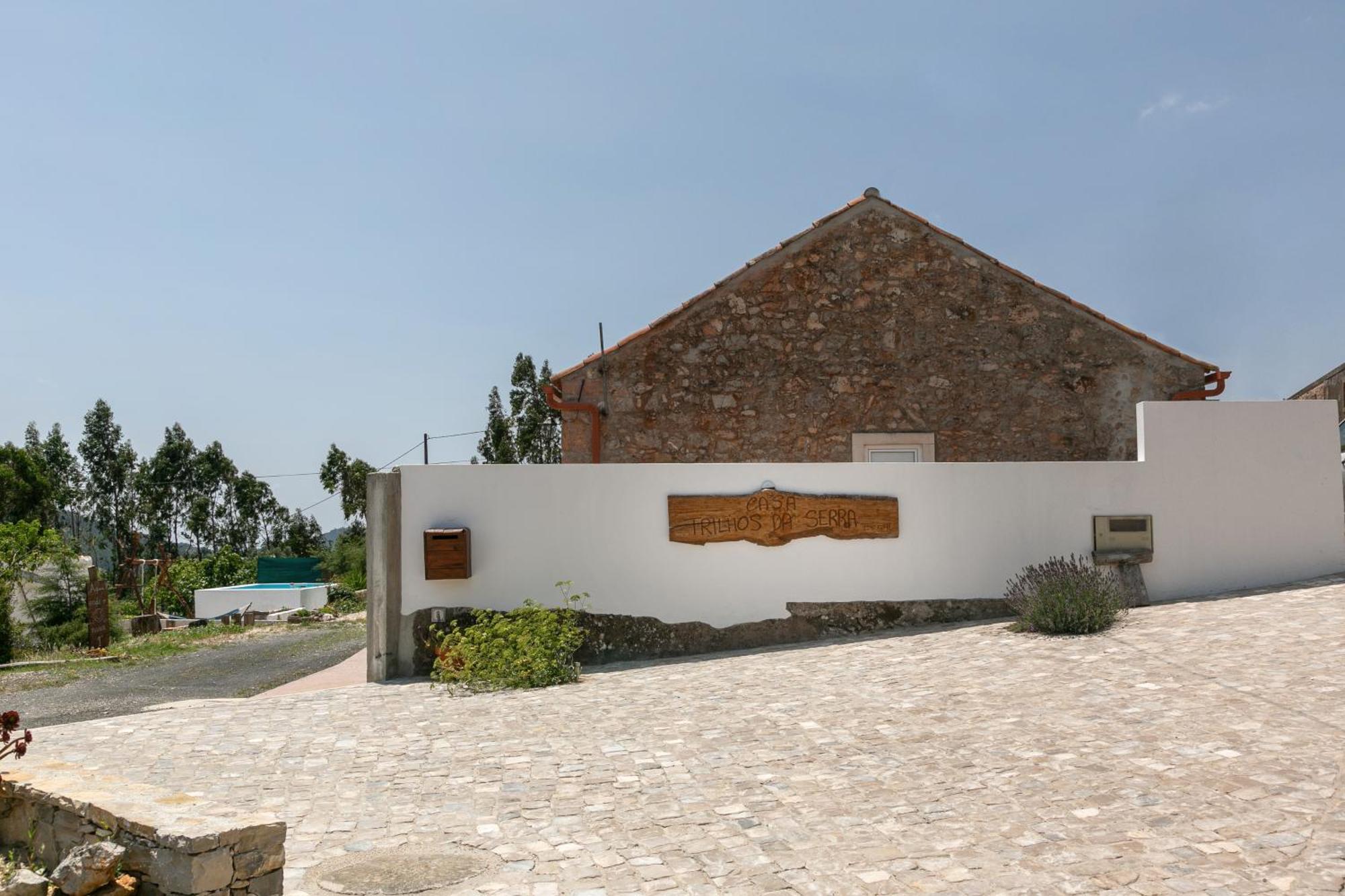 Casa Trilhos Da Serra Alcobertas ภายนอก รูปภาพ